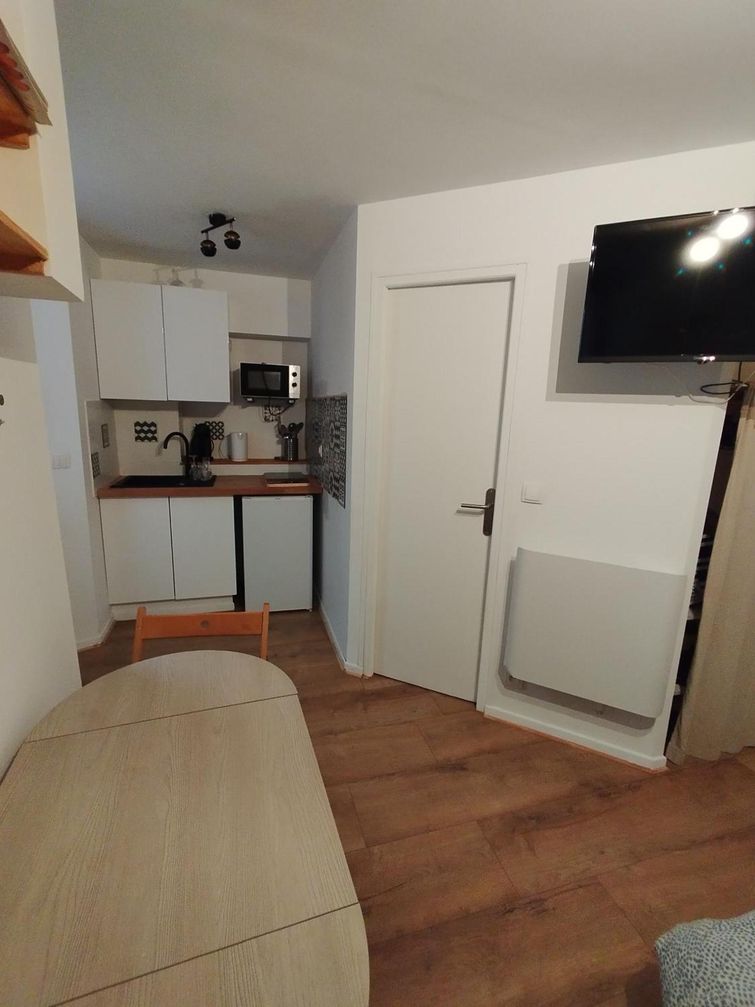 Studio Porteille D'Ax Entierement Renove ! 옥스레테르메스 외부 사진